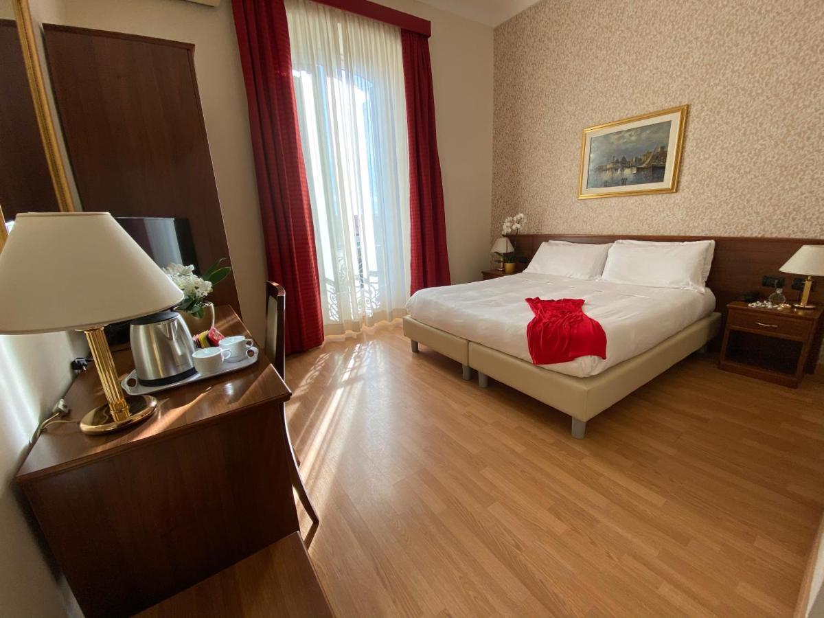 Hotel Eletto سانريمو المظهر الخارجي الصورة